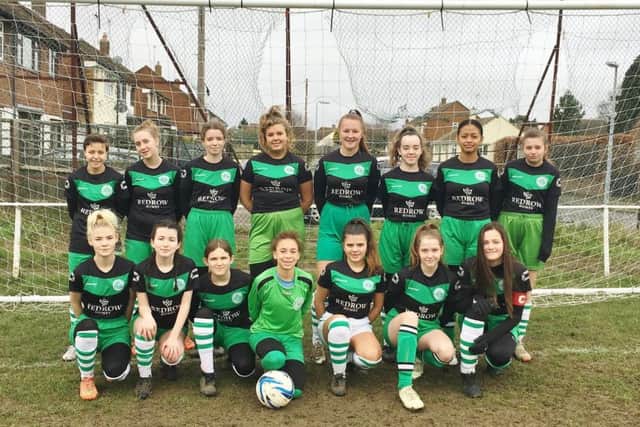The Luton Celtic Ladies U15, sponsored by Redrow Homes South Midlands