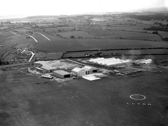 Aerial view of Luton Airport in 1938