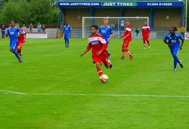 Bedford Town v Dunstable Town. wk 33.