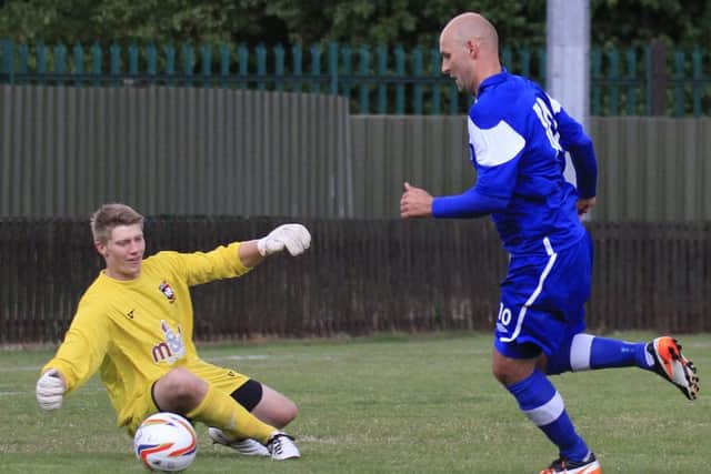 Aylesbury v Dunstable Town. Photos by Liam Smith. wk 37.