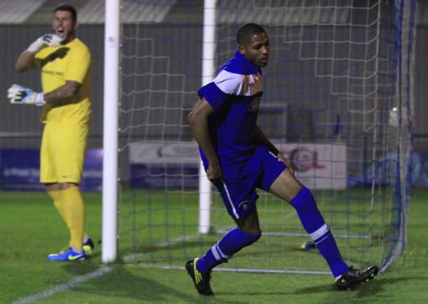Dunstable Town v Daventry Town. Photos by Liam Smith. wk 40.