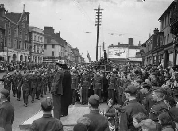 1943 parade in High Street North, Dunstable