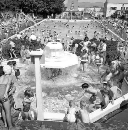 The California swimming pool in 1957