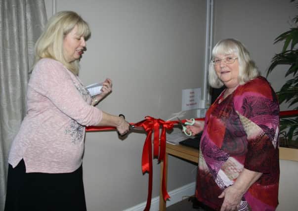 Luton Borough Council switches on internet connections at sheltered housing schemes.