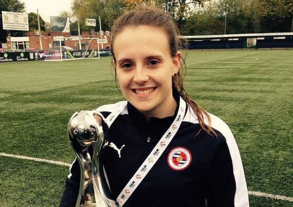 Lauren Bruton has signed a pro deal with Reading Women