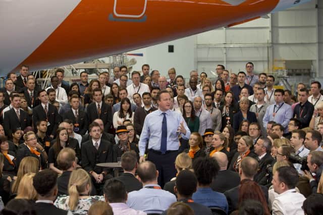 David Cameron speaks to easyJet staff at Hangar 89, Luton Airport