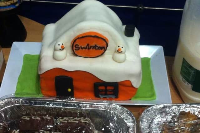 Corynne's snowman Swinton cake!