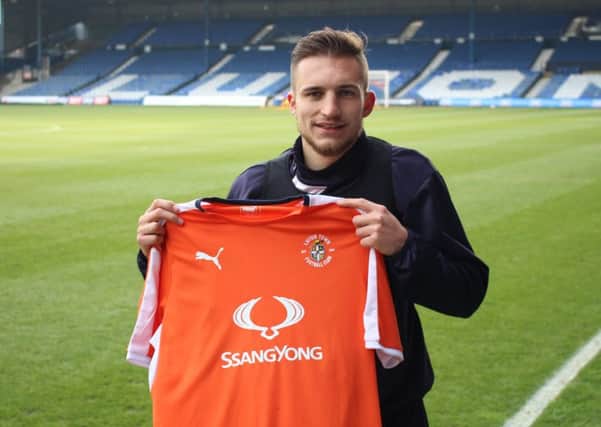 Lawson D'Ath signs for Luton Town